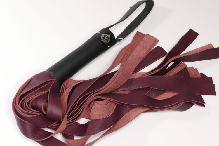 Mistress Glow’s Pro Series Flogger