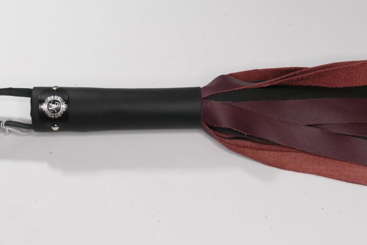 Mistress Glow’s Pro Series Flogger