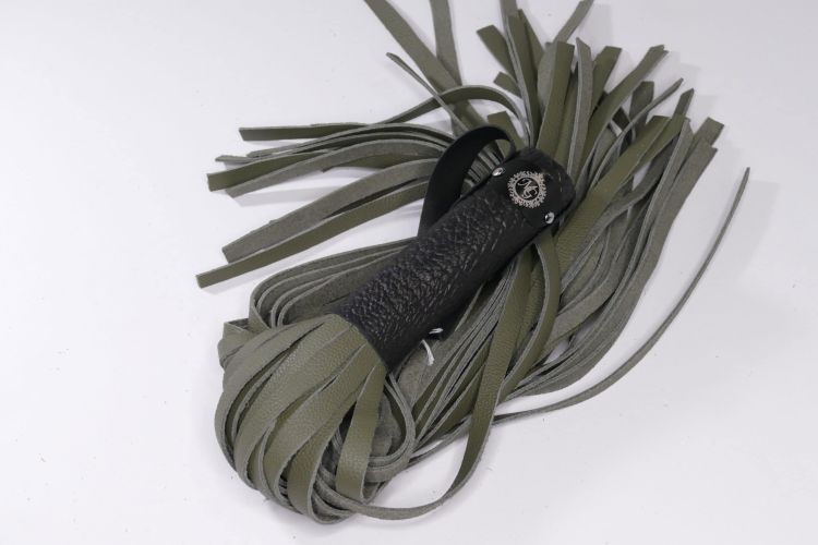 Mistress Glow’s Pro Series Flogger