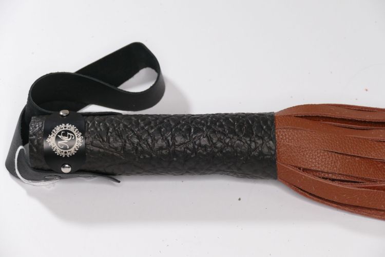 Mistress Glow’s Pro Series Flogger