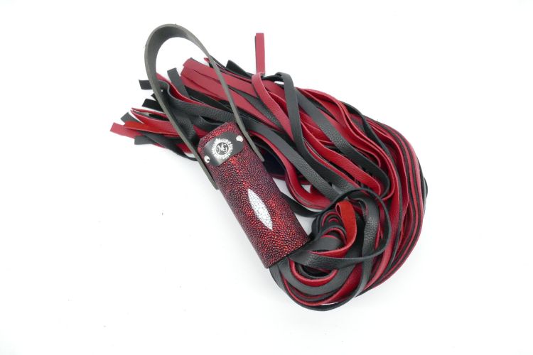 Mistress Glow’s Pro Series Flogger
